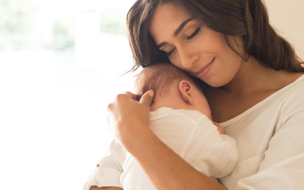 ser madre soltera - abrazo