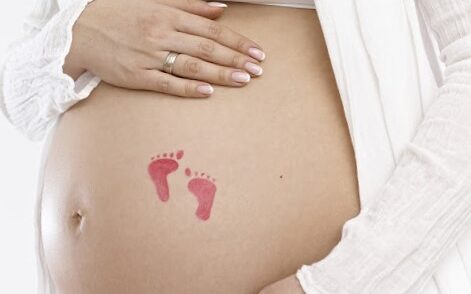 elección del sexo de bebé - pies rosas