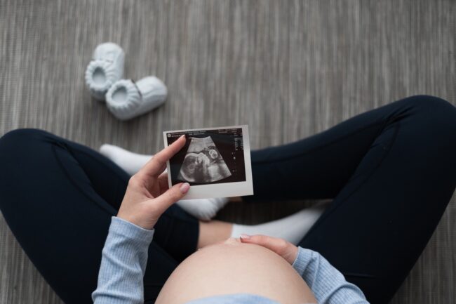 adopción de embriones con DGP - zapatitos azules