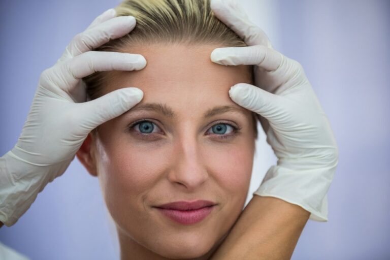 Ritidoplastia en Colombia - Guantes