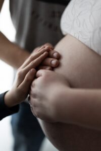 Surrogacy in the United States - hands